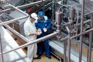 تکنیک تغییر سریع خط تولید و تعویض تک دقیقه ای قالب SMED در چه صنایعی کاربرد دارد؟